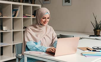 Arabic Language Training Image